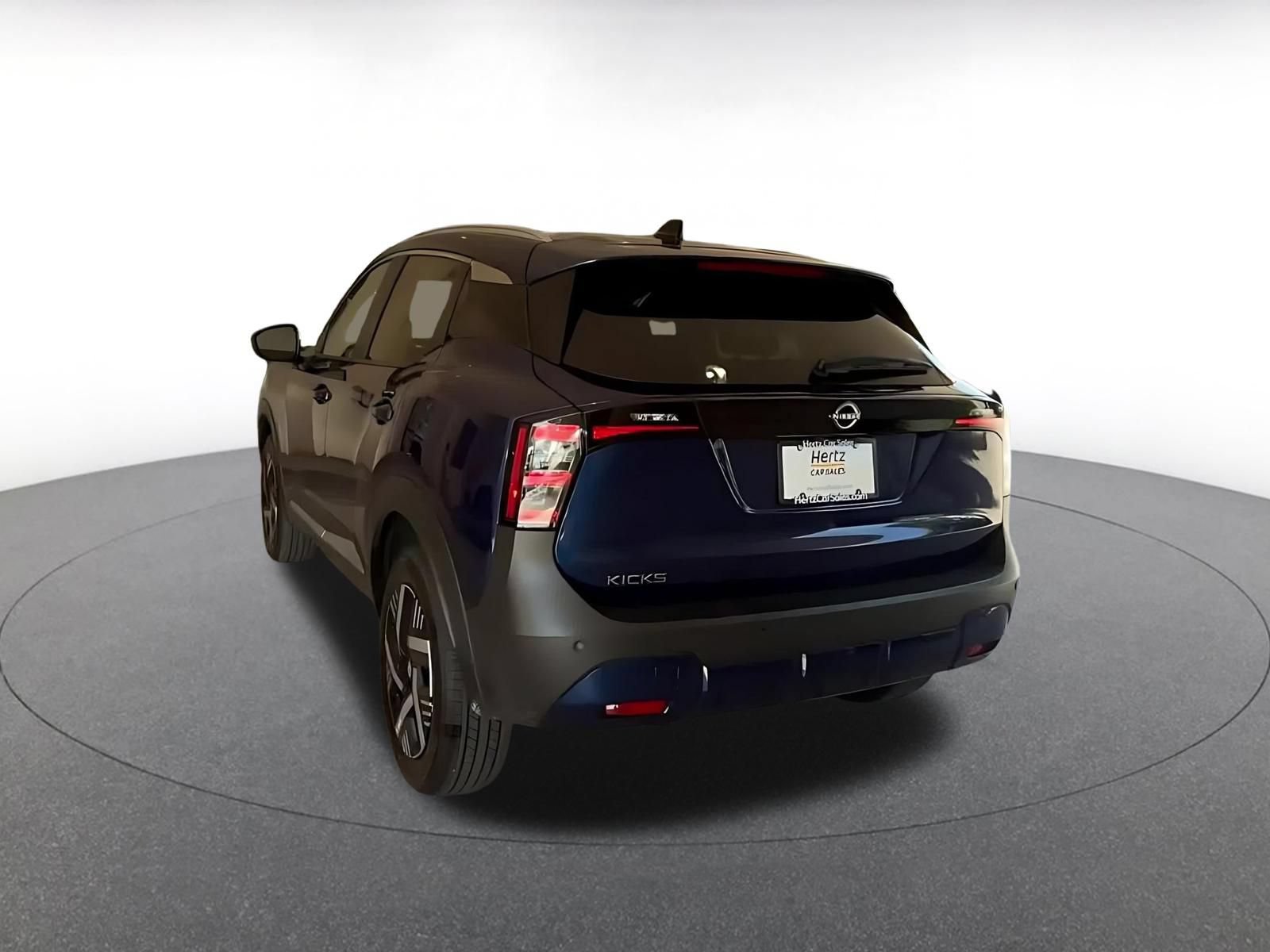 Used 2026 Nissan Kicks SV w/ Cold Weather Package FWD image 11