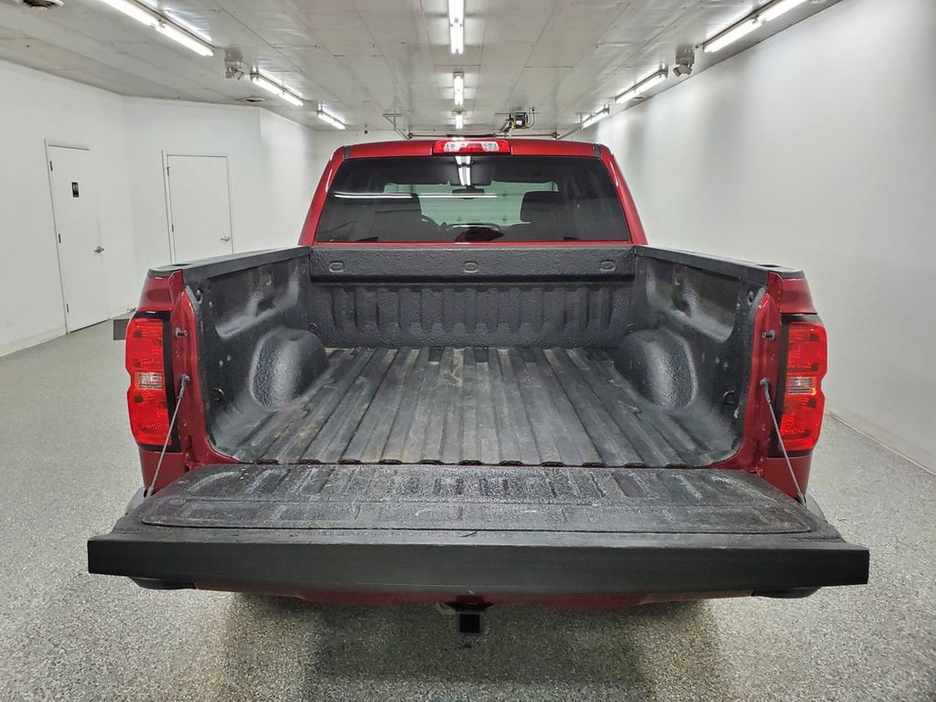 Used 2018 Chevrolet Silverado 1500 LT w/ All Star Edition image 6