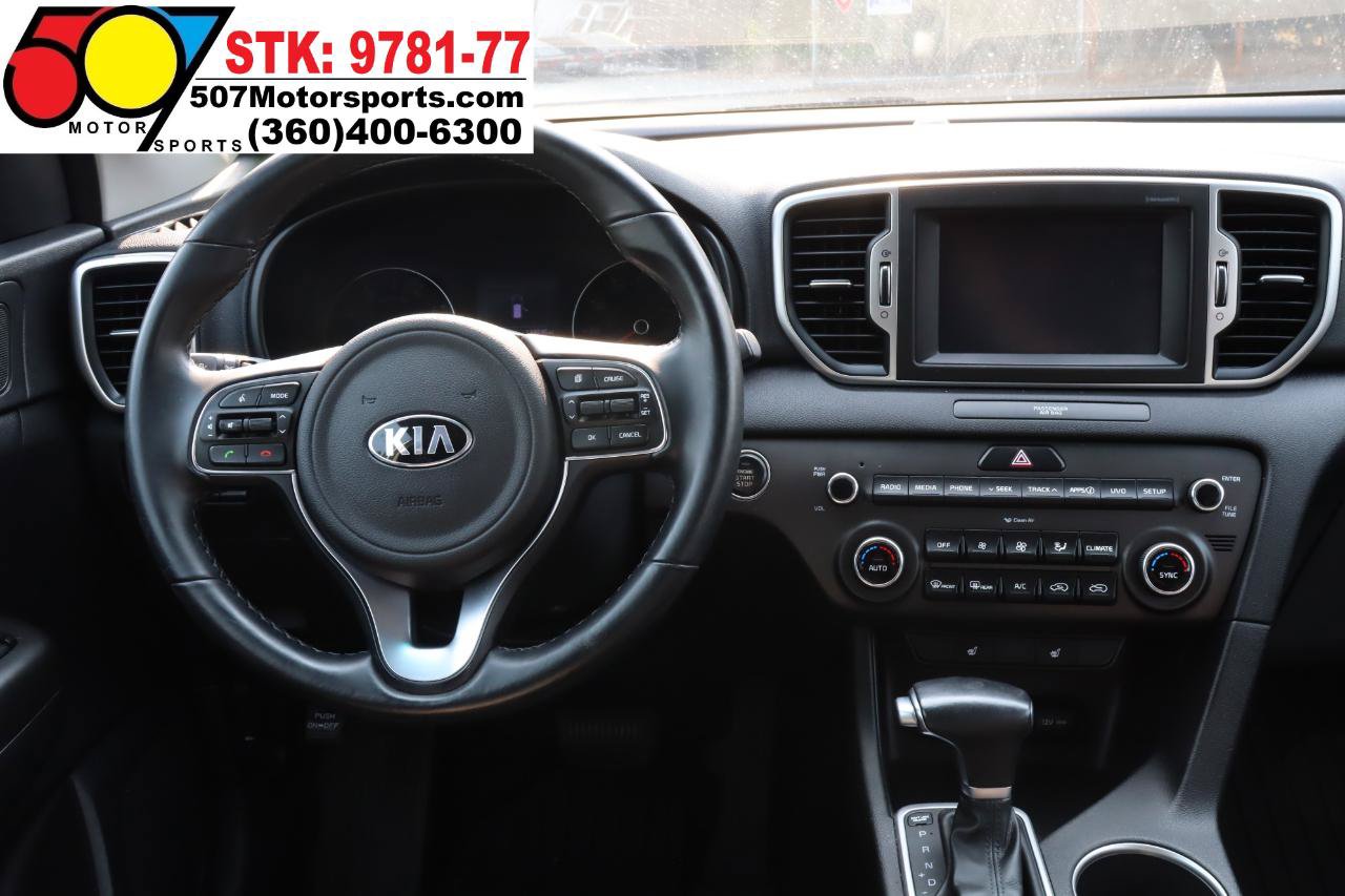 Used 2017 Kia Sportage EX AWD/4WD image 16
