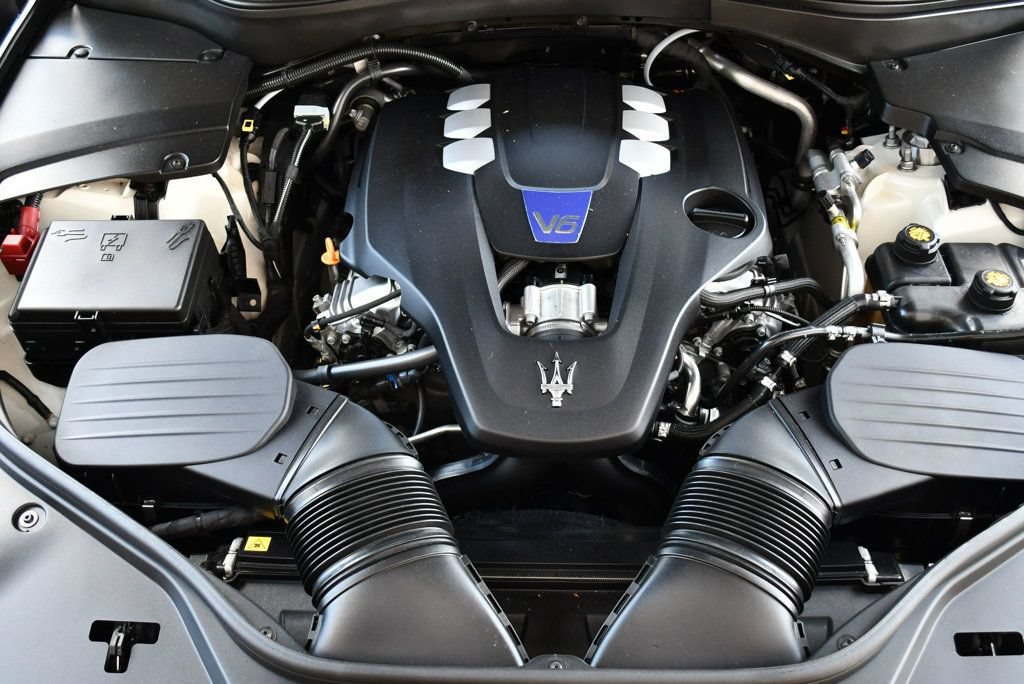 Used 2019 Maserati Levante S GranSport AWD/4WD image 68