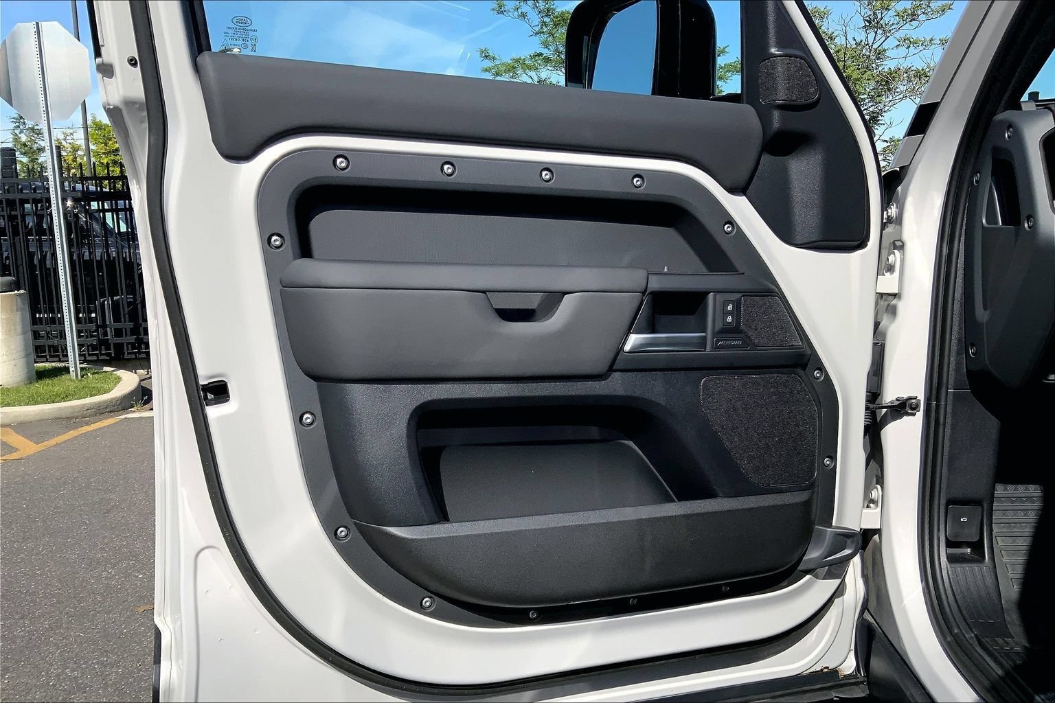 Certified 2026 Land Rover Defender 110 S AWD/4WD image 21