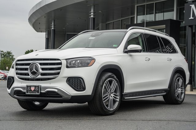 New 2026 Mercedes-Benz GLS 450 4MATIC image 3