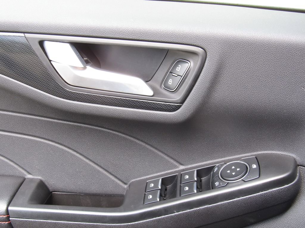 Used 2025 Ford Escape ST-Line AWD/4WD image 33