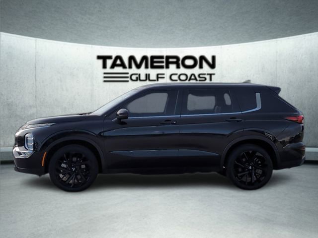 Used 2024 Mitsubishi Outlander SE Black Edition FWD image 2