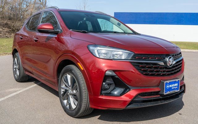 Used 2022 Buick Encore GX Select w/ Sport Touring Package FWD image 4