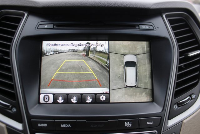 Used 2018 Hyundai Santa Fe Limited w/ Cargo Package image 21