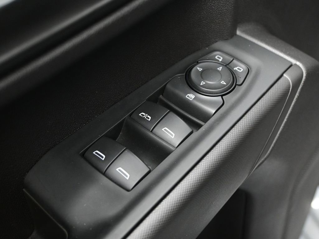 Used 2024 Chevrolet Silverado 1500 Custom Trail Boss w/ Dark Appearance Package image 17