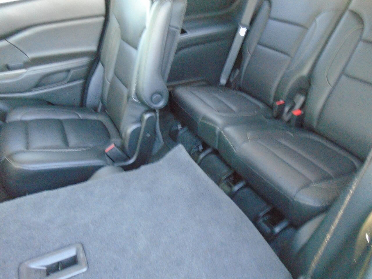 Used 2018 GMC Acadia SLT image 9