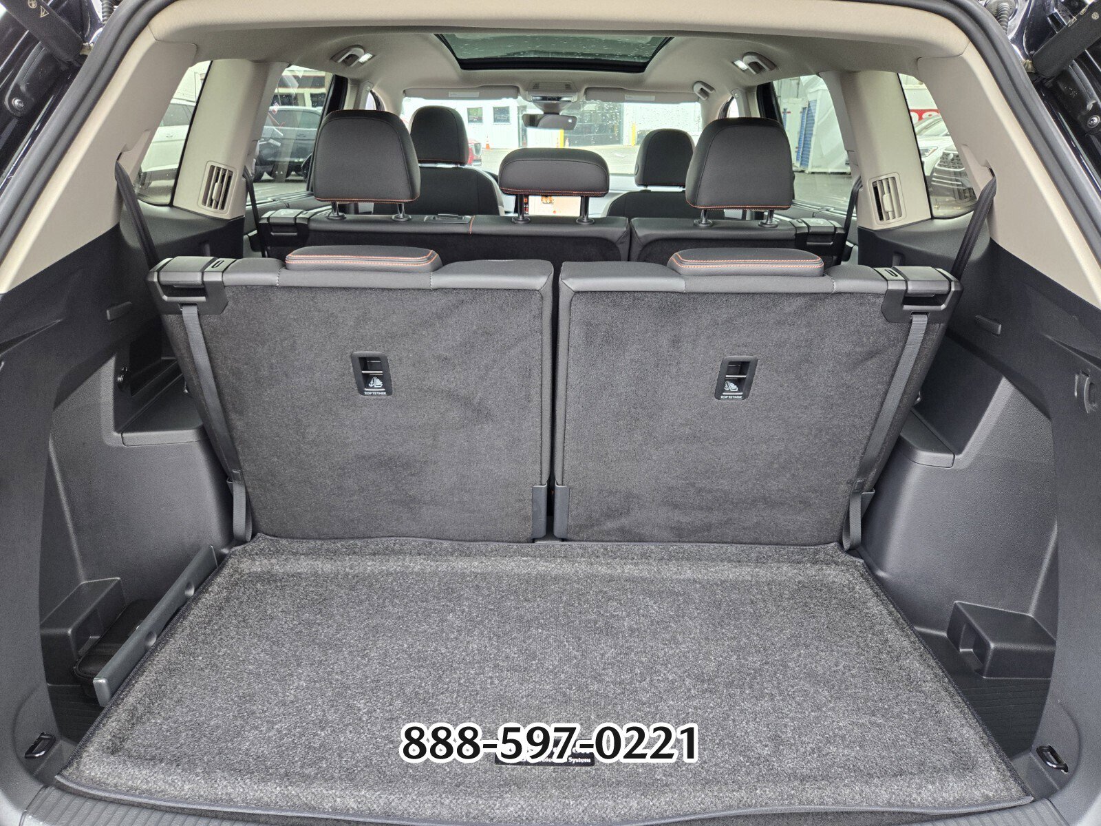 Certified 2025 Volkswagen Atlas Peak Edition SE image 18