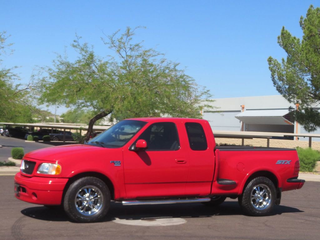 Used 2003 Ford F150 2WD SuperCab image 1