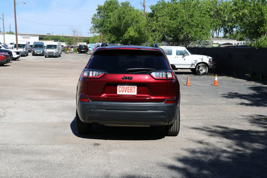 Used 2020 Jeep Cherokee Latitude Plus image 4