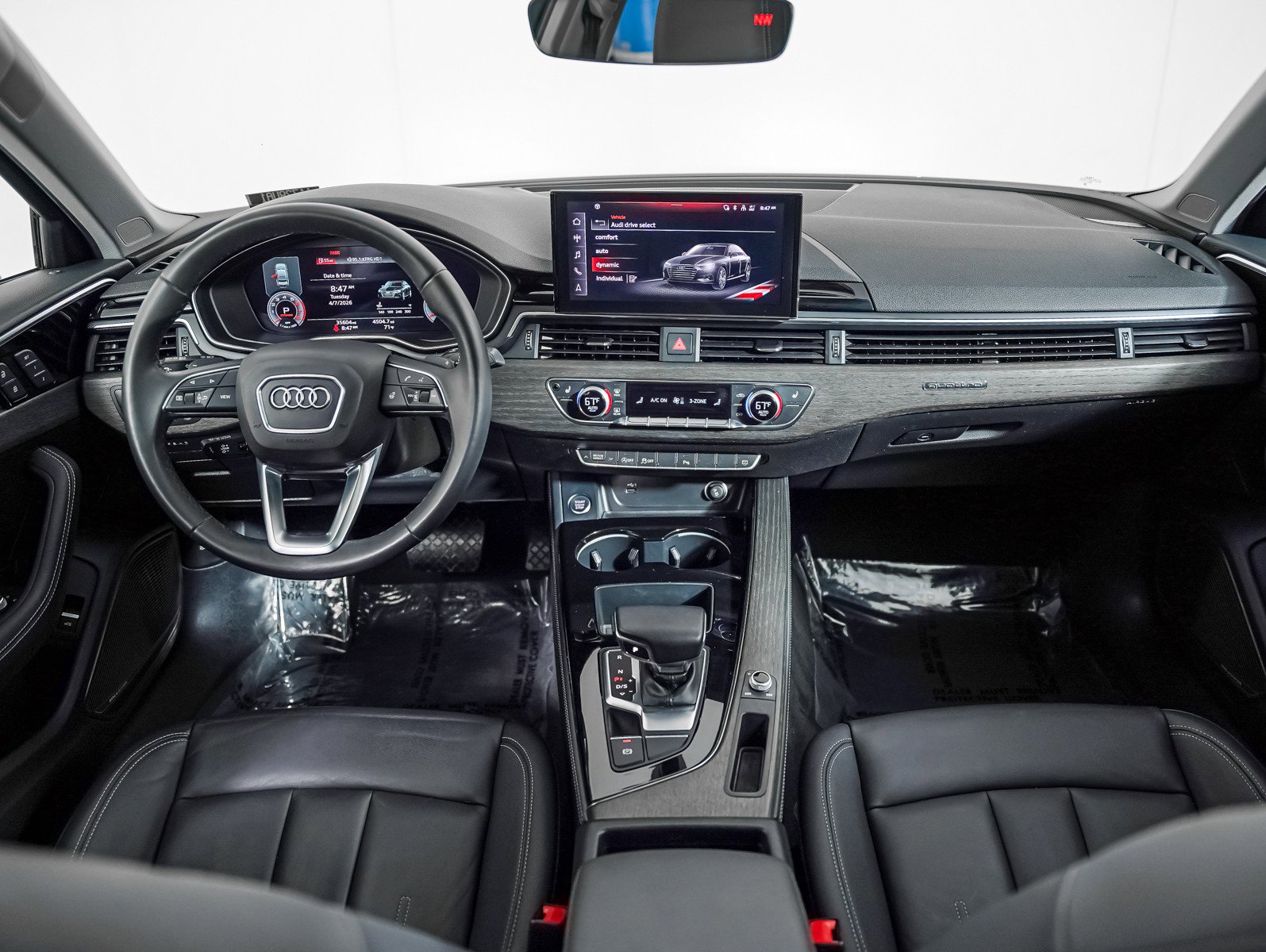 Used 2023 Audi A4 2.0T Premium Plus w/ Premium Plus Package image 12