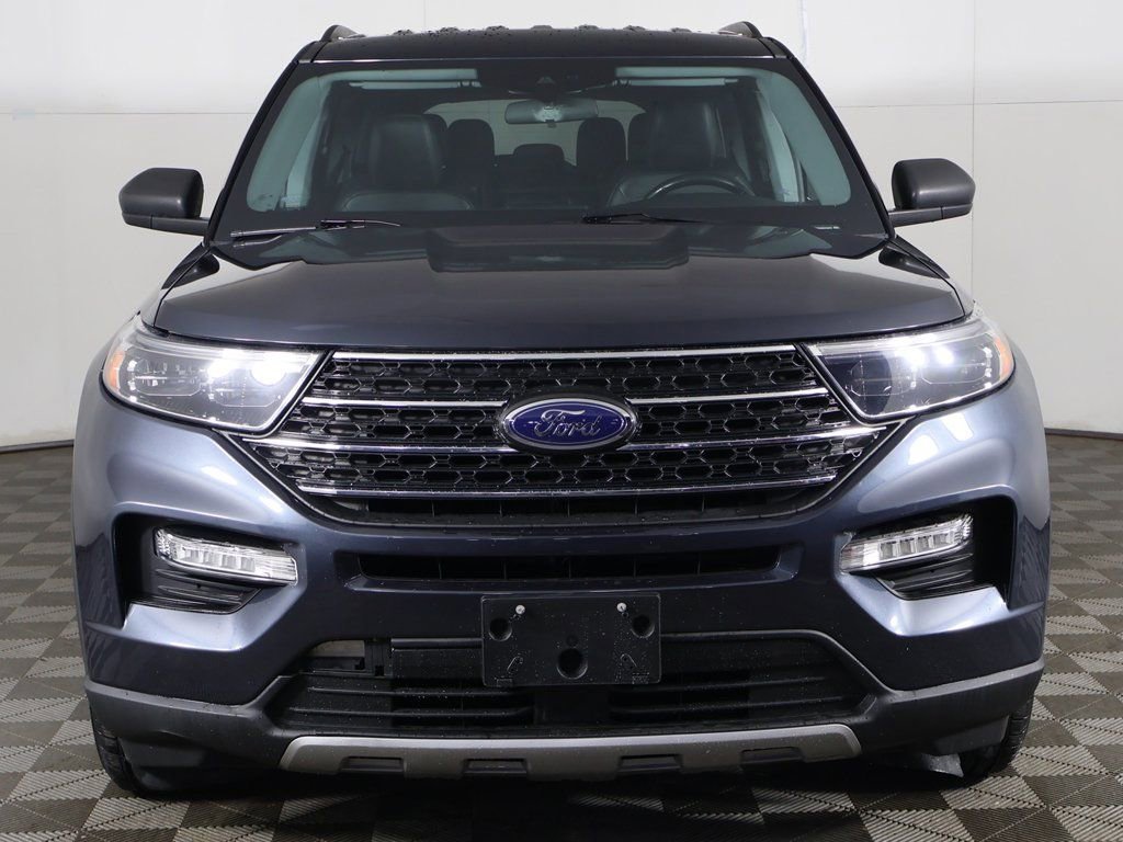 Used 2022 Ford Explorer XLT w/ Equipment Group 202A AWD/4WD image 10