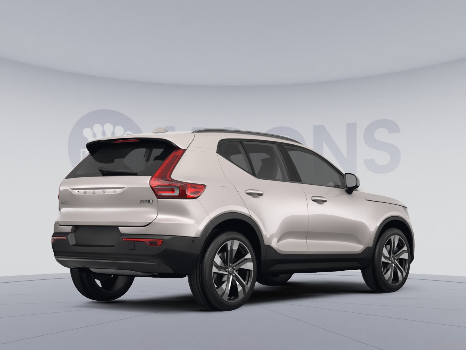 Used 2023 Volvo XC40 B5 Plus w/ Climate Package image 4
