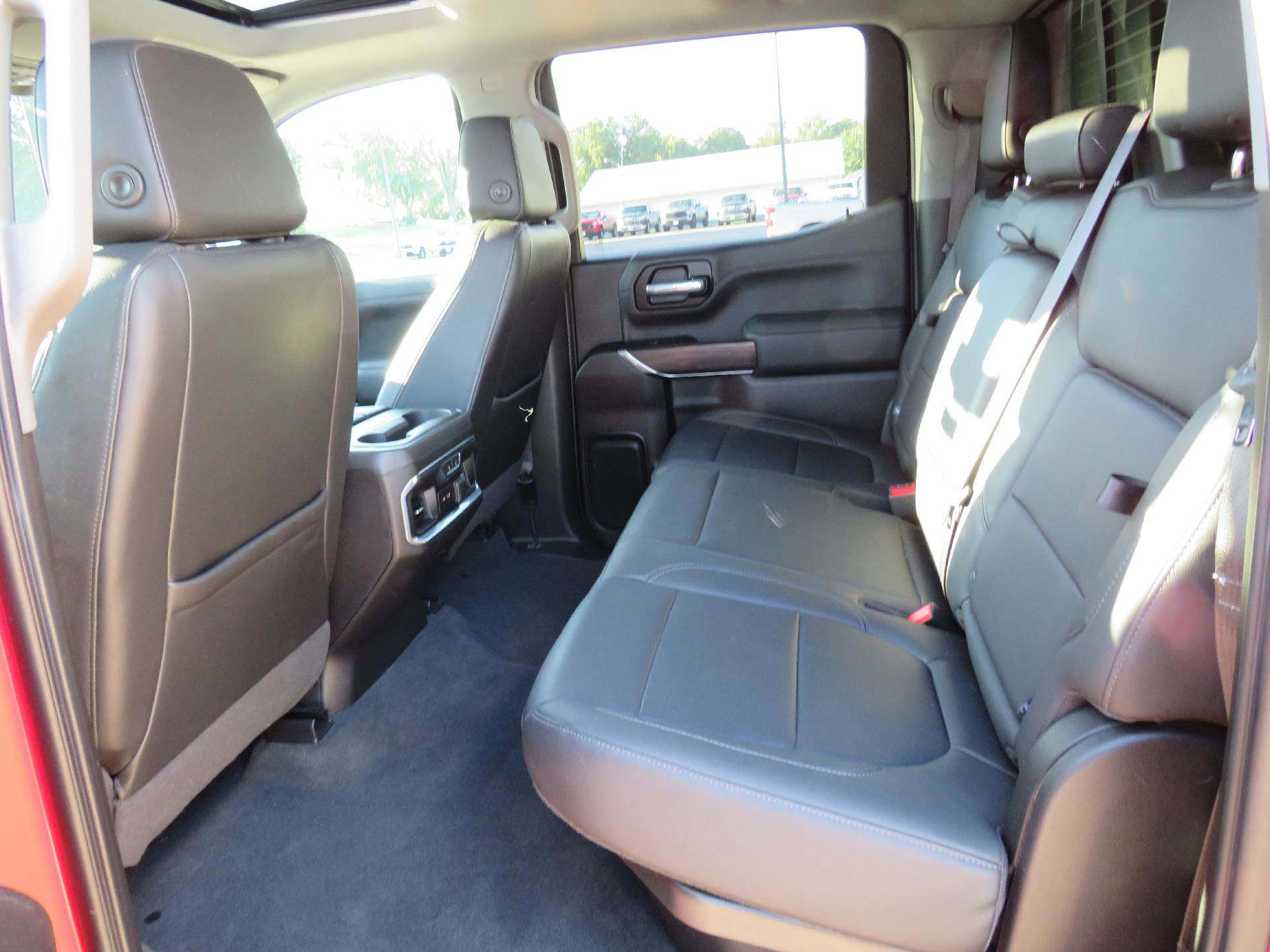 Used 2020 GMC Sierra 1500 SLT w/ SLT Premium Plus Package image 10