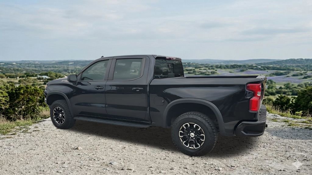 Used 2023 Chevrolet Silverado 1500 ZR2 w/ Technology Package AWD/4WD image 7