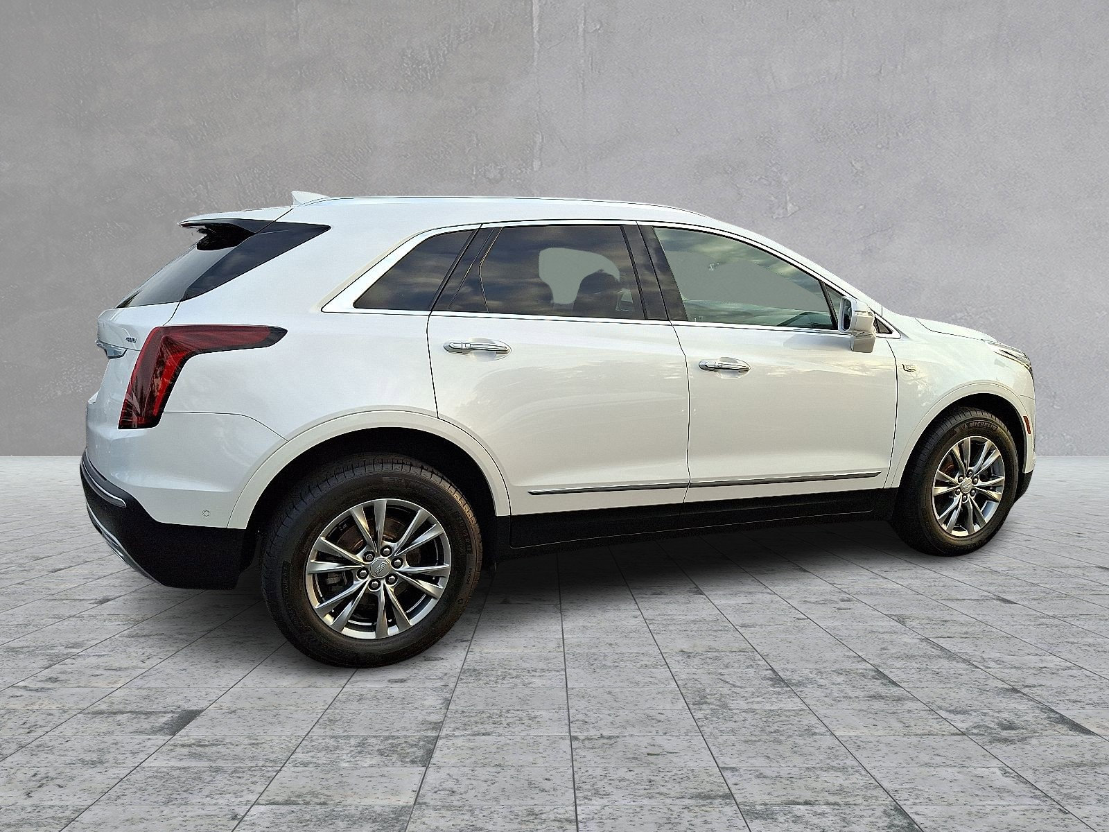Used 2020 Cadillac XT5 Premium Luxury image 12