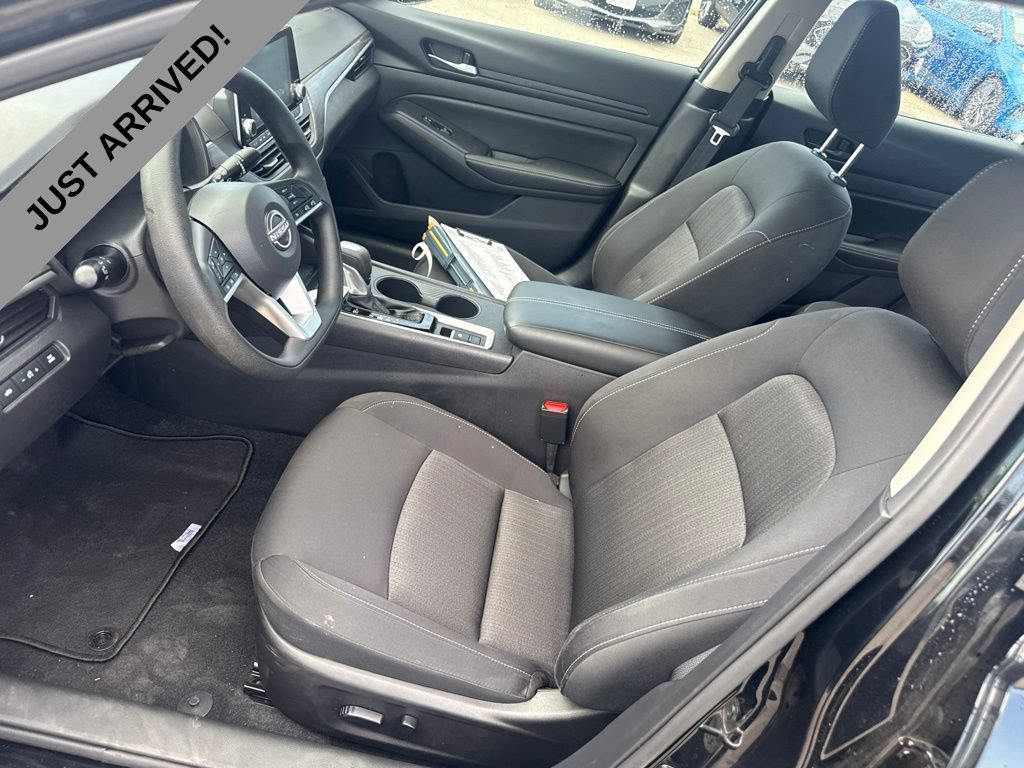 Certified 2025 Nissan Altima 2.5 SV AWD/4WD image 12