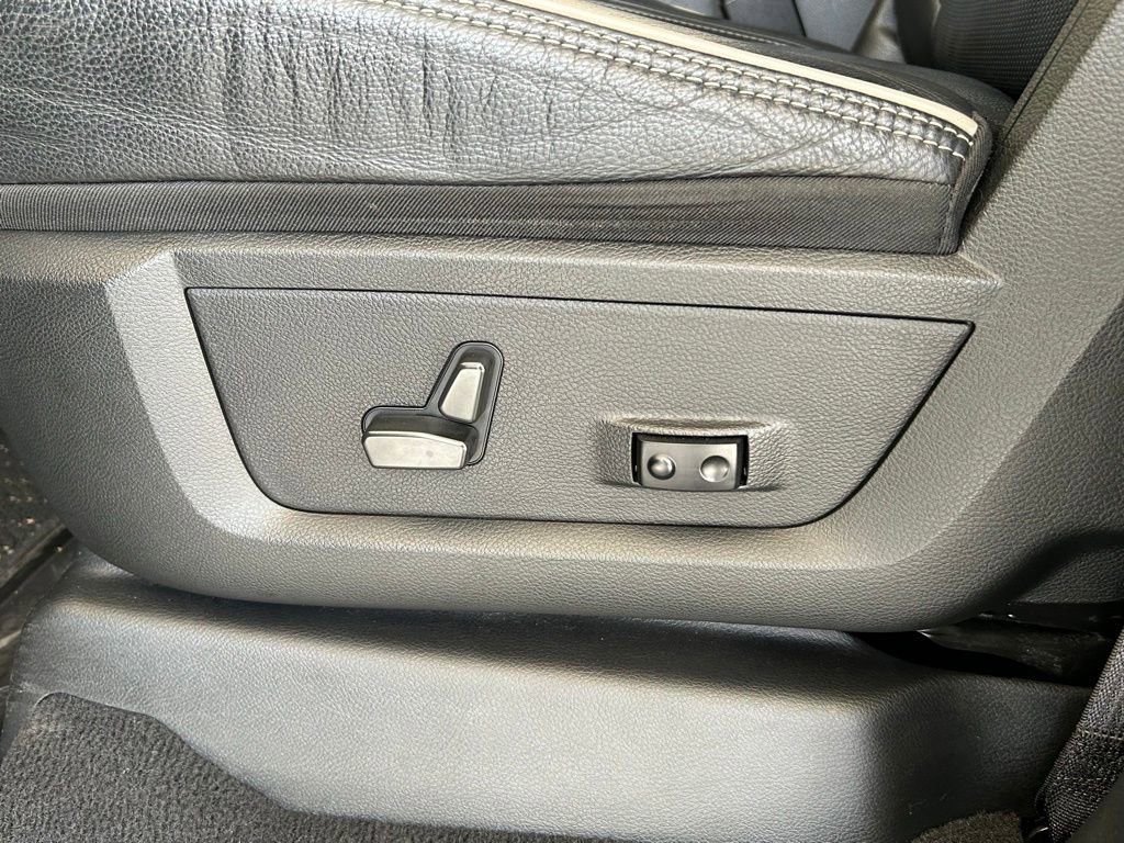 Used 2022 RAM 3500 Limited image 16