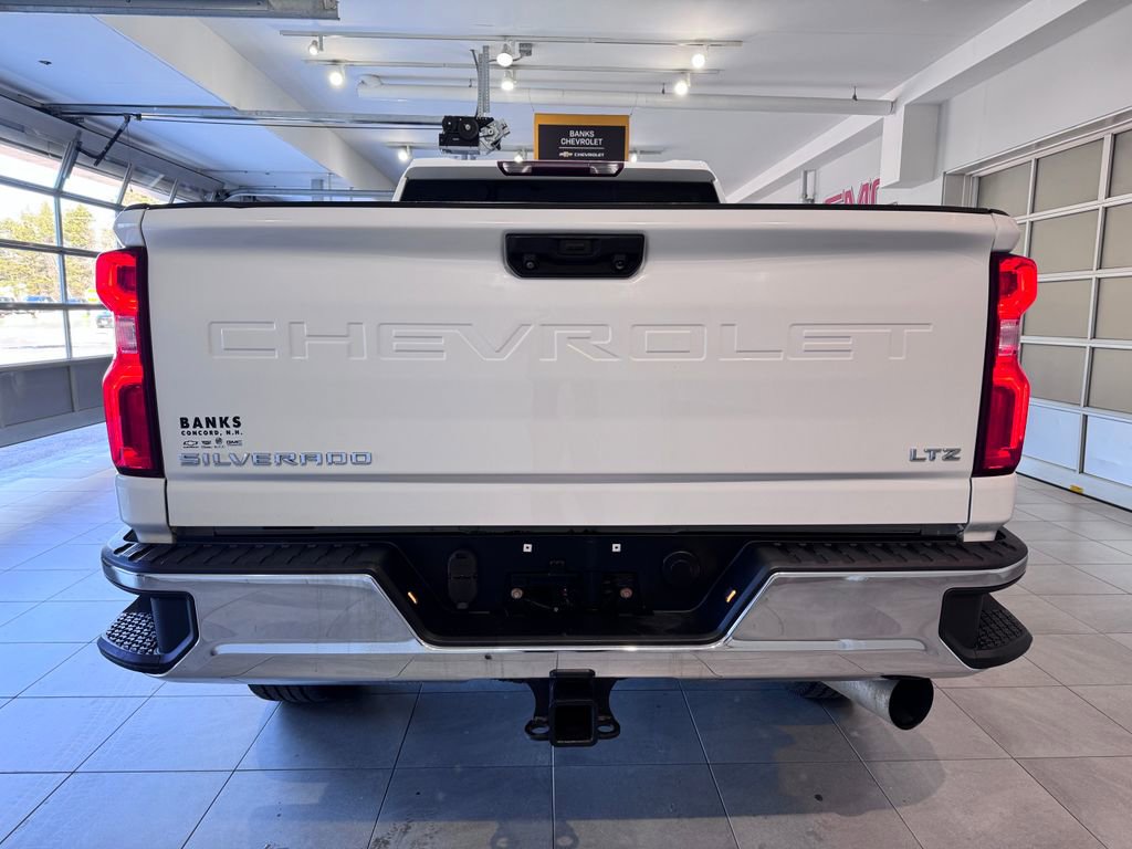 Used 2020 Chevrolet Silverado 2500 LTZ image 6