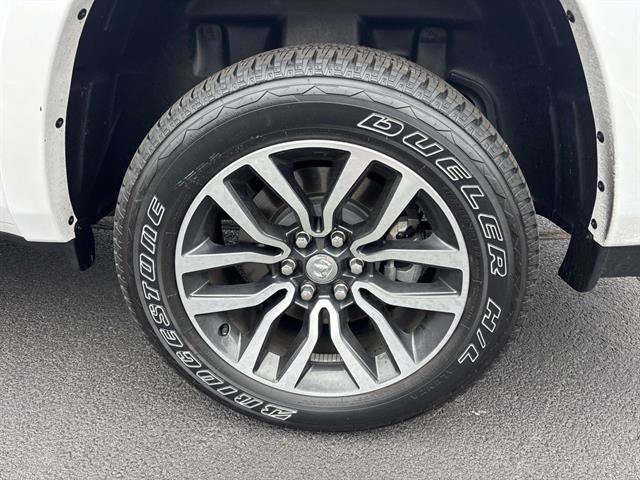 Used 2025 RAM 1500 Limited w/ Trailer Tow Group AWD/4WD image 8