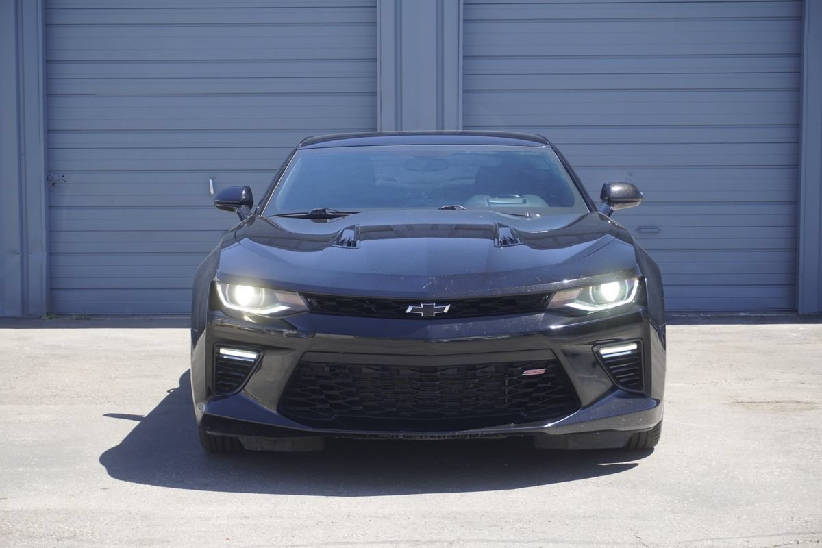 Used 2016 Chevrolet Camaro SS RWD image 9