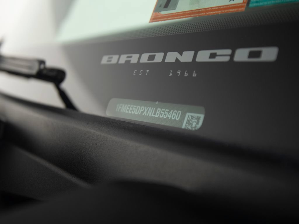 Used 2022 Ford Bronco Wildtrak AWD/4WD image 39