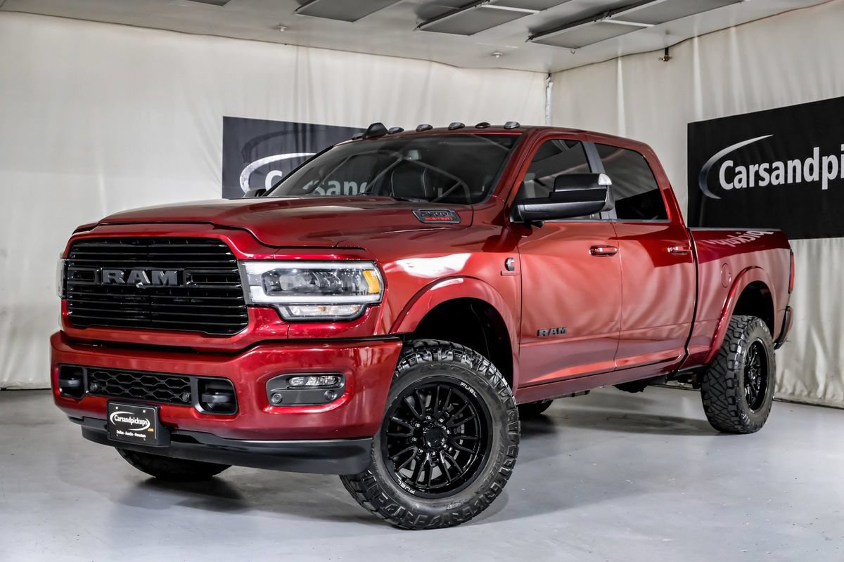 Used 2022 RAM 2500 Laramie w/ Night Edition AWD/4WD image 4