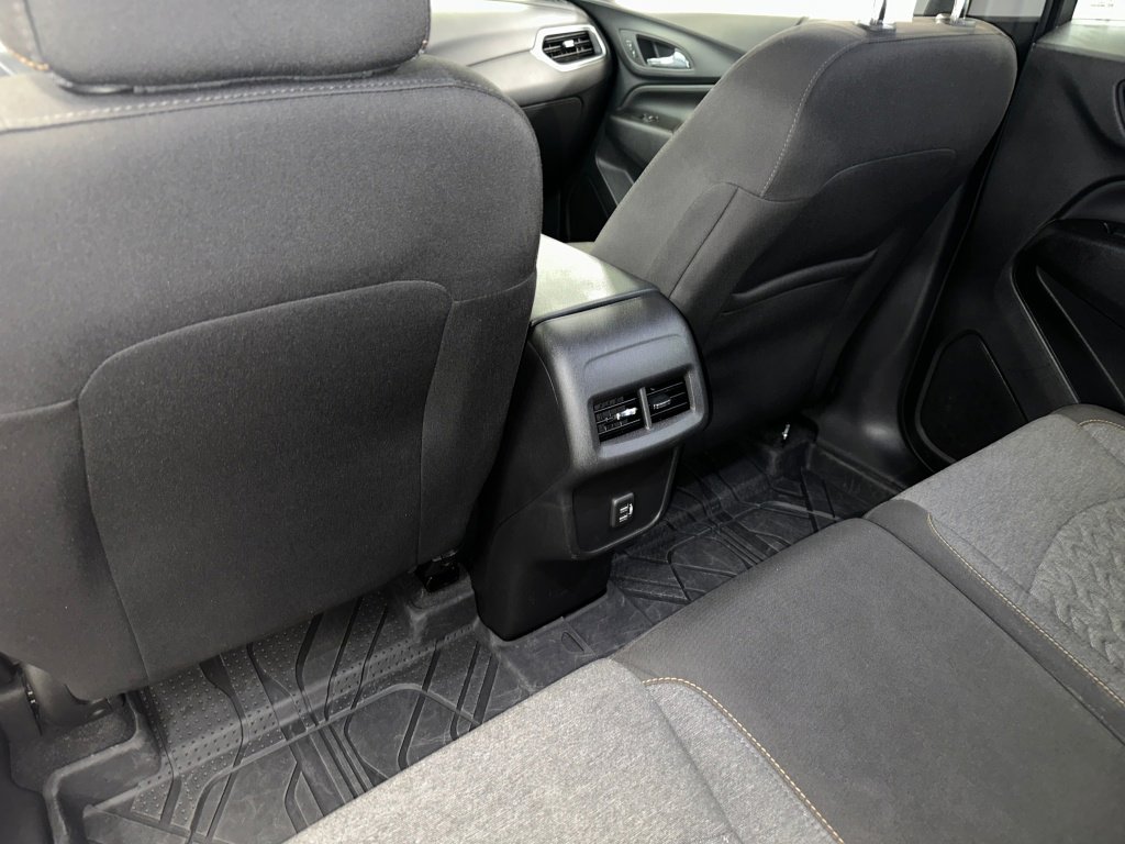 Certified 2024 Chevrolet Equinox LT w/ LPO, Floor Liner Package image 19
