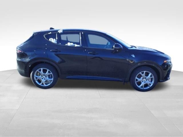 New 2024 Dodge Hornet R/T Plus w/ Tech Pack Plus w/o Parking image 2