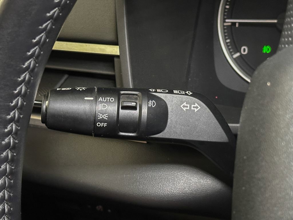 Used 2022 Mitsubishi Outlander SE AWD/4WD image 34