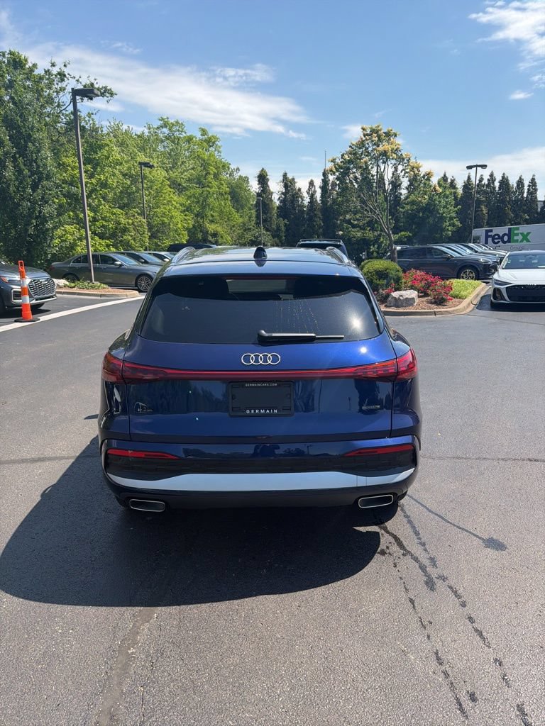 Certified 2025 Audi Q5 Premium w/ Convenience Package AWD/4WD image 7