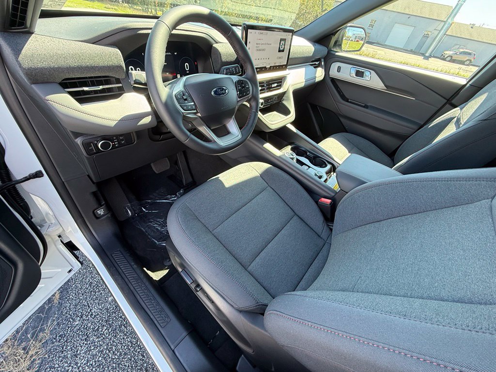 New 2027 Ford Explorer Active AWD/4WD image 17