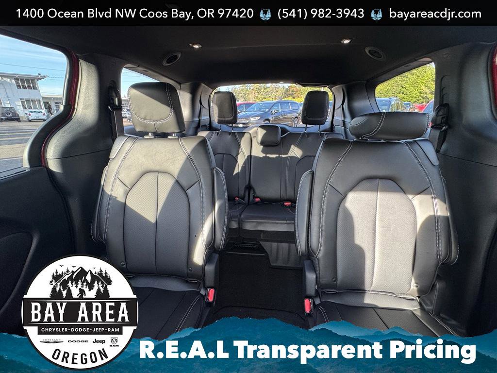 New 2026 Chrysler Pacifica Select w/ S Appearance Package FWD image 14