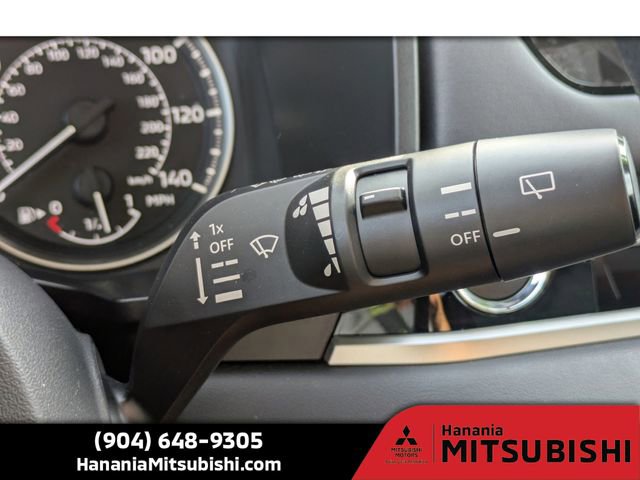 Used 2025 Mitsubishi Outlander ES image 27