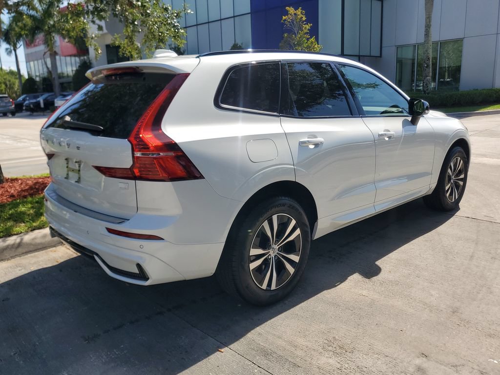 Used 2024 Volvo XC60 T8 Core w/ Protection Package Premier AWD/4WD image 6