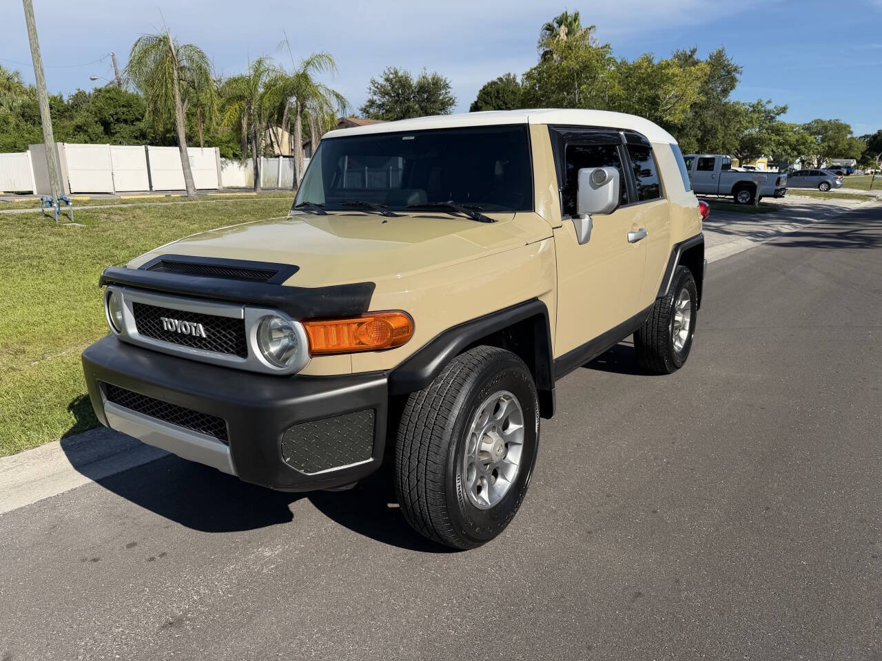 Used 2011 Toyota FJ Cruiser 4WD w/ Upgrade Pkg