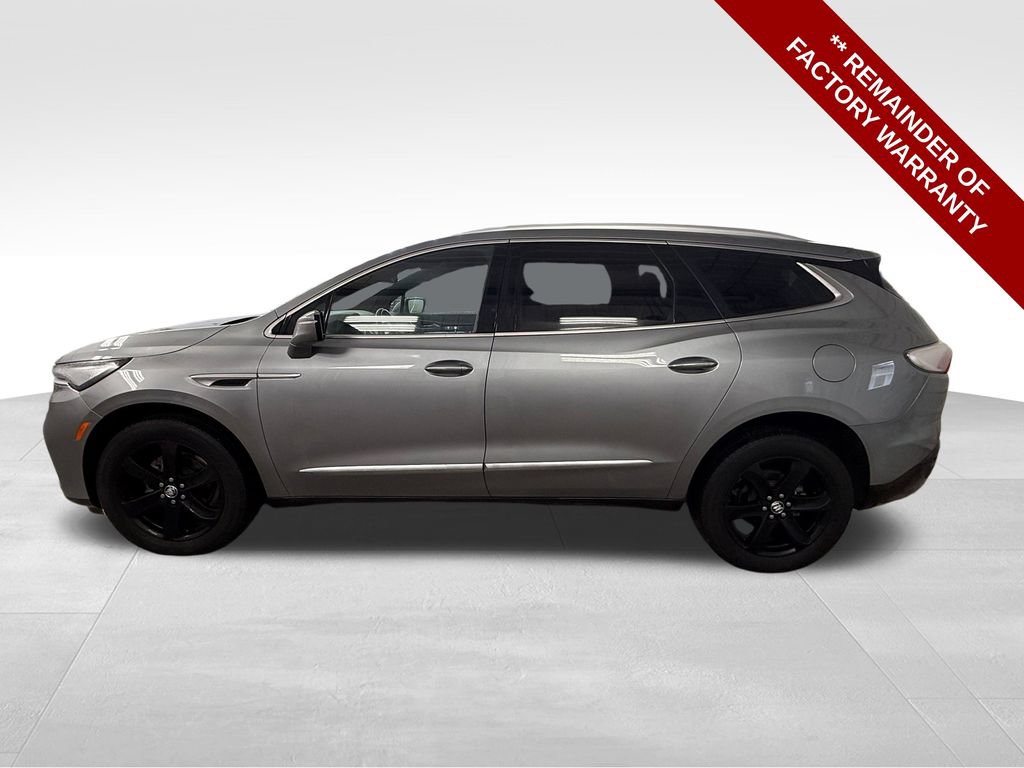 Used 2023 Buick Enclave Essence w/ Sport Touring Edition AWD/4WD image 2