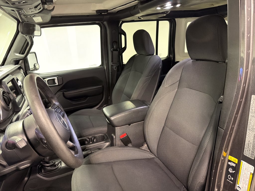 Used 2022 Jeep Wrangler Unlimited Sport AWD/4WD image 25