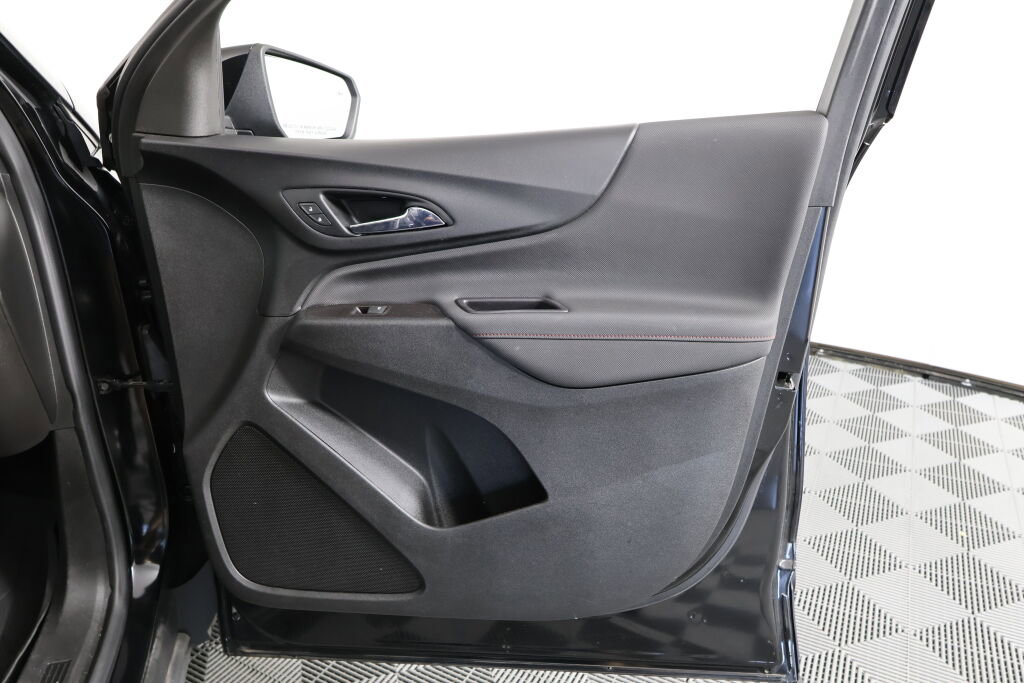 Used 2022 Chevrolet Equinox RS w/ LPO, Floor Liner Package image 26
