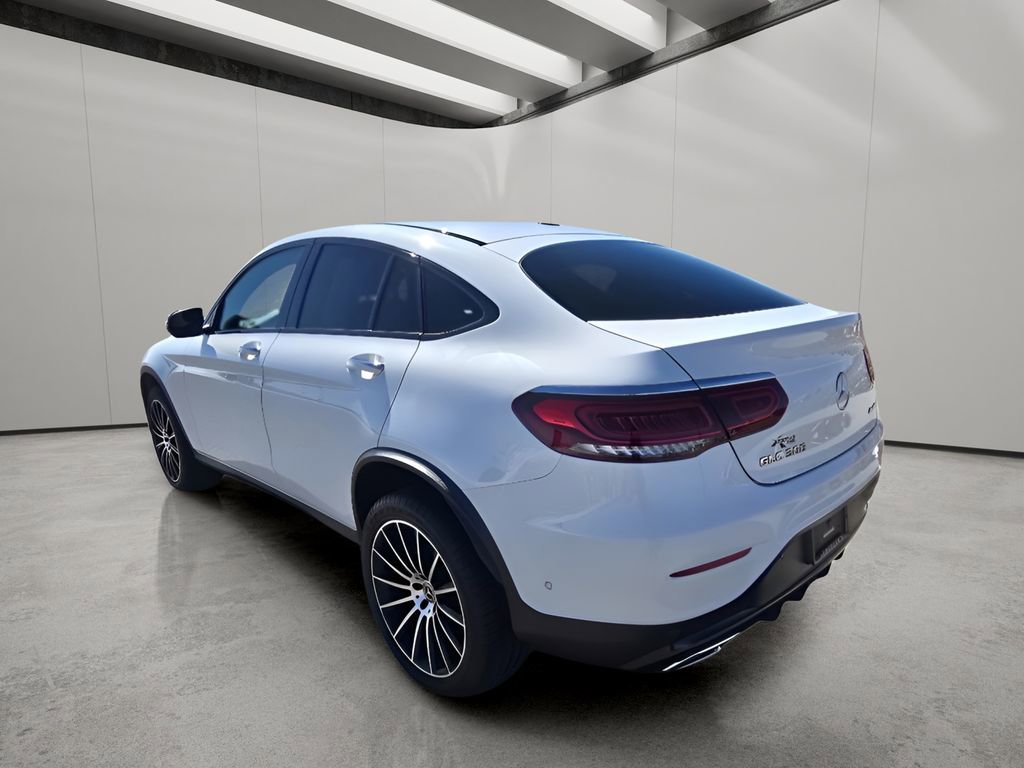 Used 2023 Mercedes-Benz GLC 300 4MATIC Coupe image 3