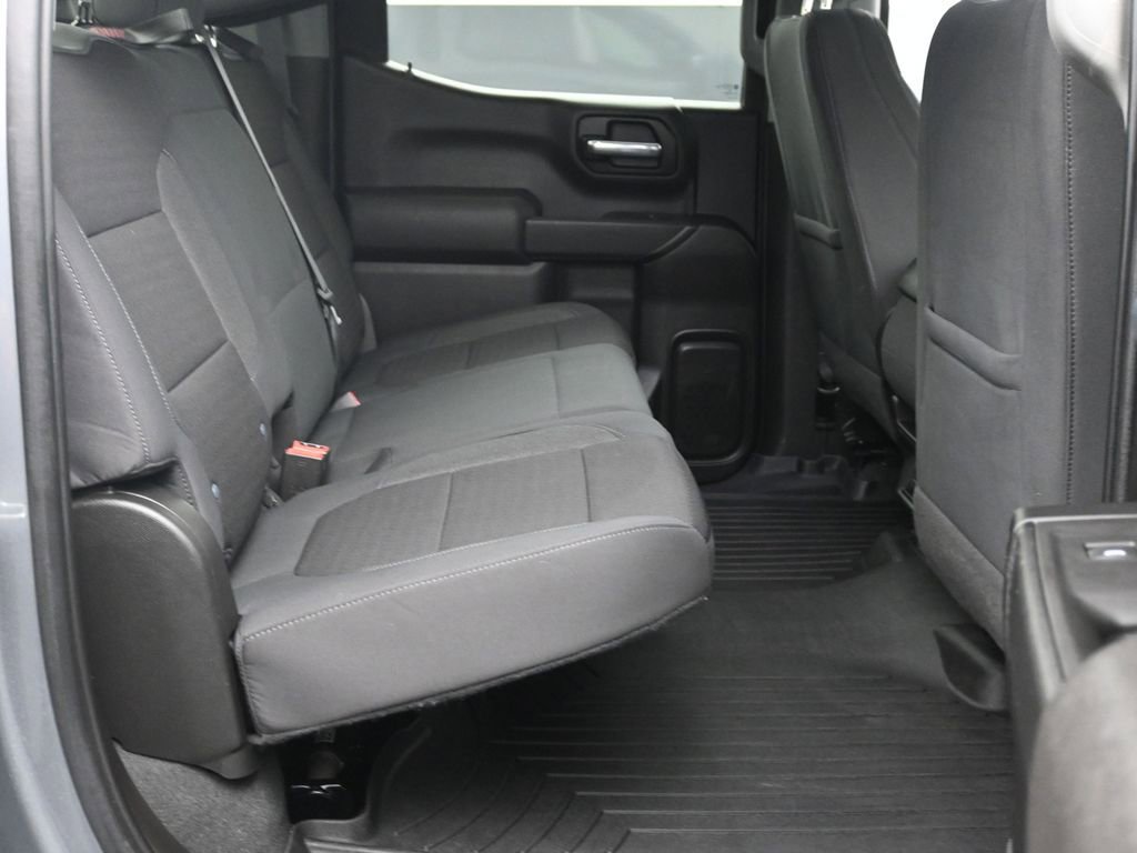 Used 2021 Chevrolet Silverado 1500 LT w/ Bed Protection Package image 12