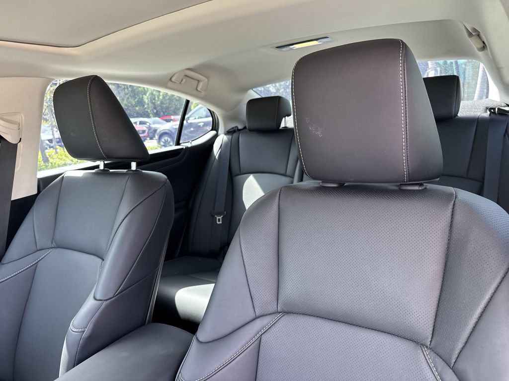 Used 2025 Lexus ES 350 w/ Premium Package FWD image 42