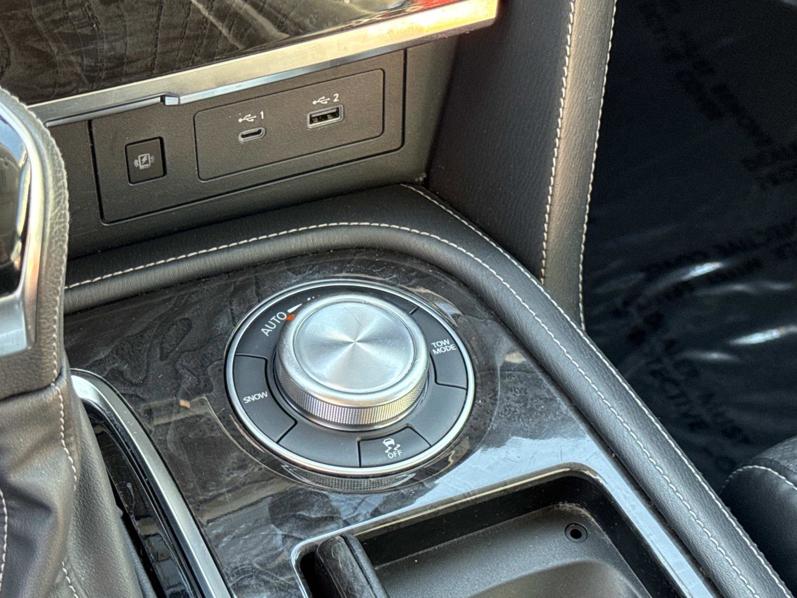 Used 2024 INFINITI QX80 Luxe image 26