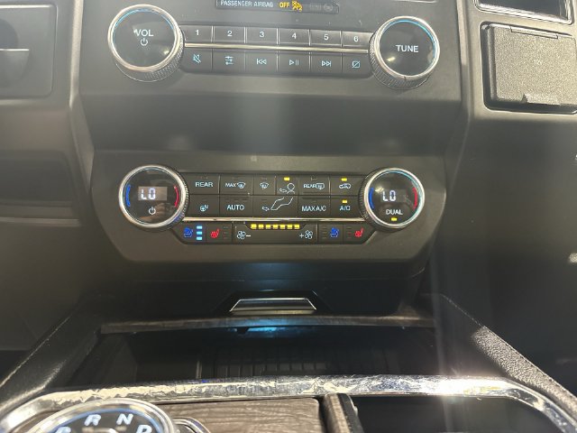 Used 2020 Ford Expedition Limited w/ Equipment Group 302A RWD image 27