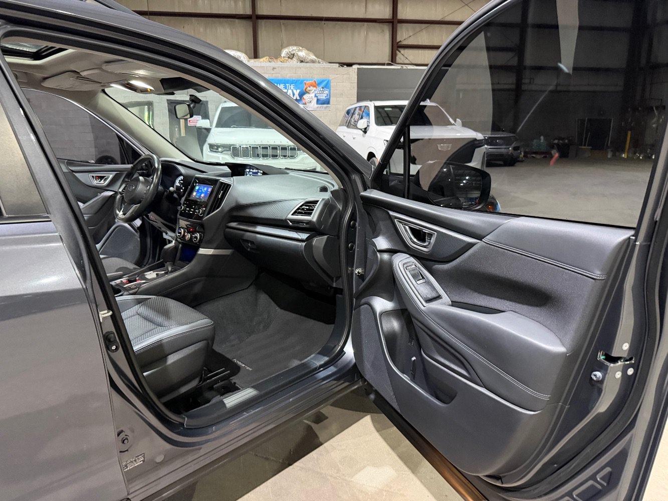 Used 2022 Subaru Forester Premium AWD/4WD image 25