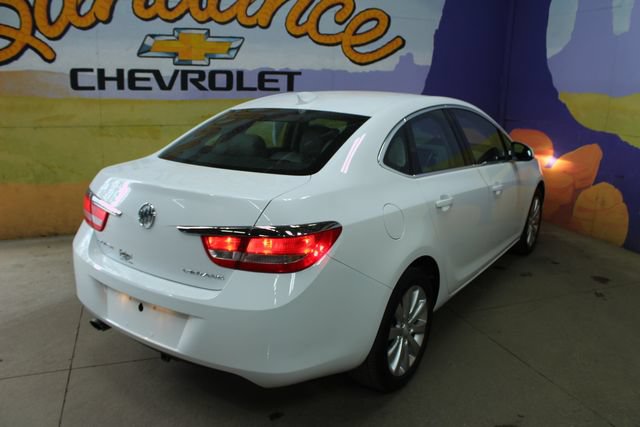 Used 2017 Buick Verano FWD image 4