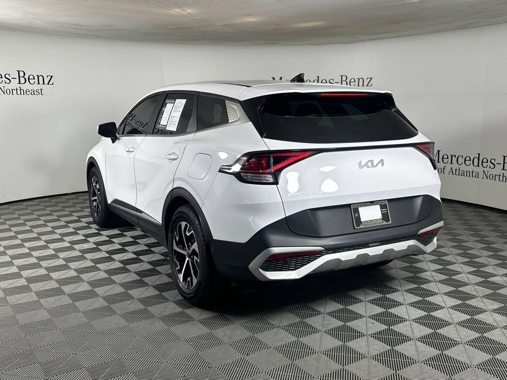 Used 2025 Kia Sportage EX FWD image 5