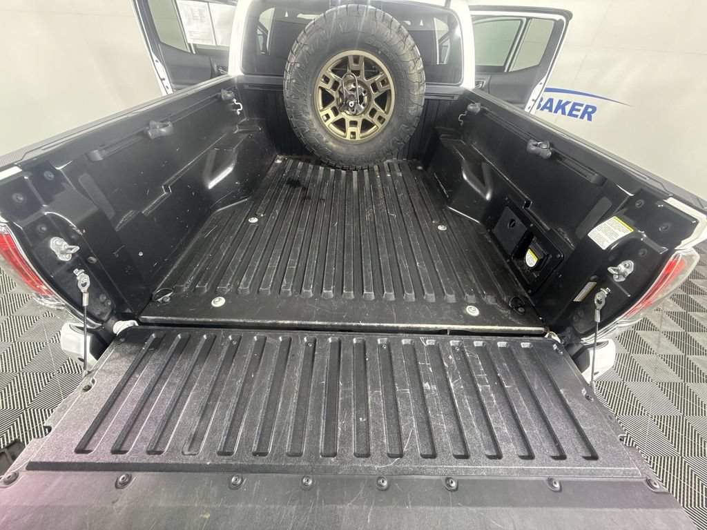 Used 2021 Toyota Tacoma TRD Pro AWD/4WD image 24