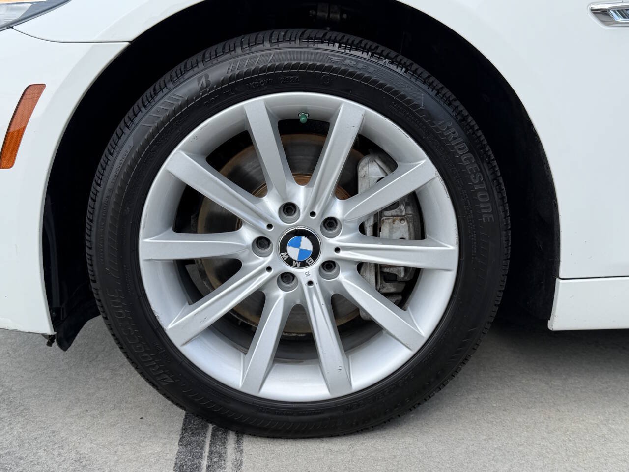 Used 2015 BMW 535i xDrive Sedan AWD/4WD image 25